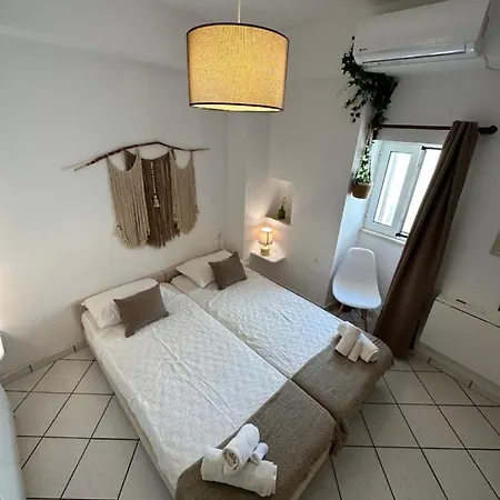Valente Apartman Kíthira
